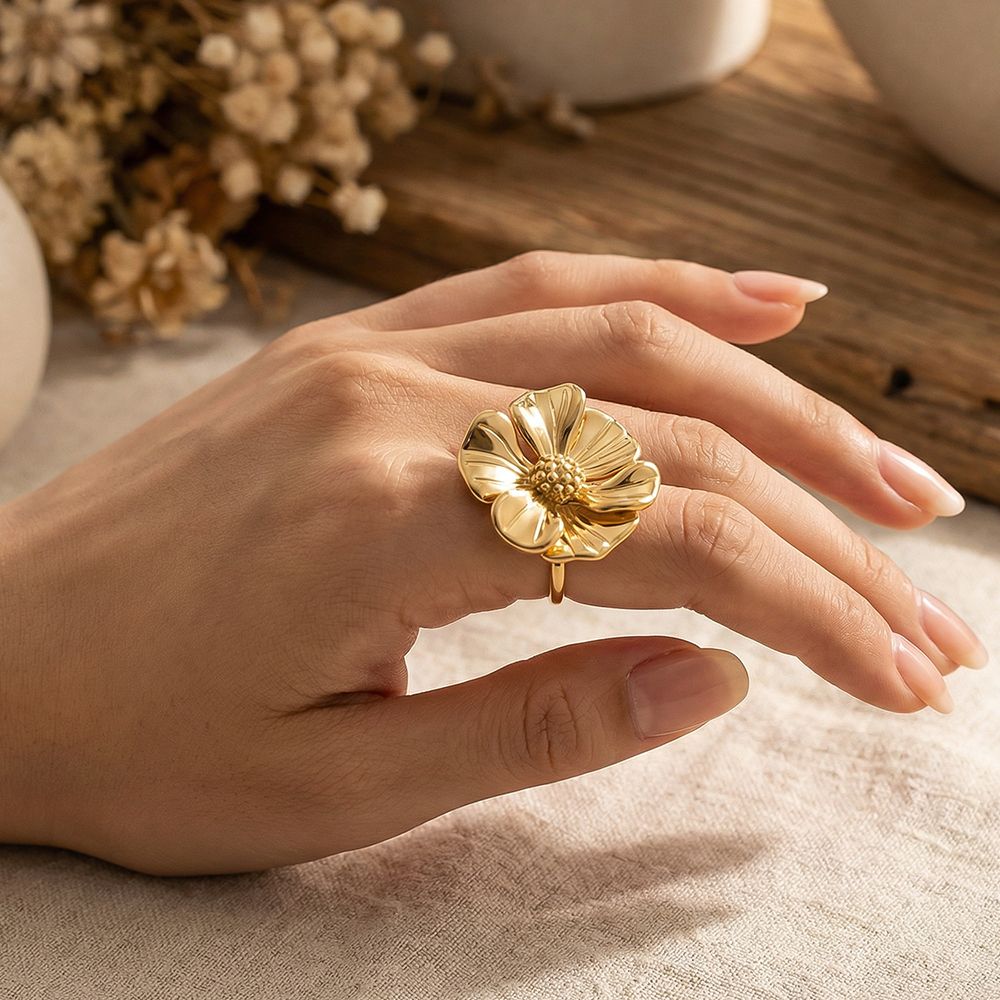 Flower Power Statement Ring Goud