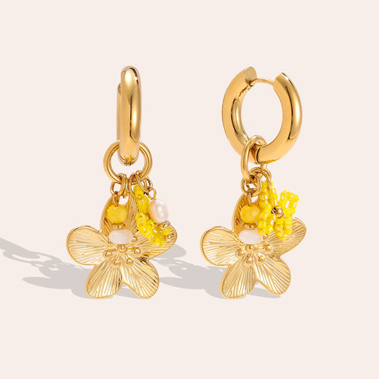 Flower Power Earings Gold